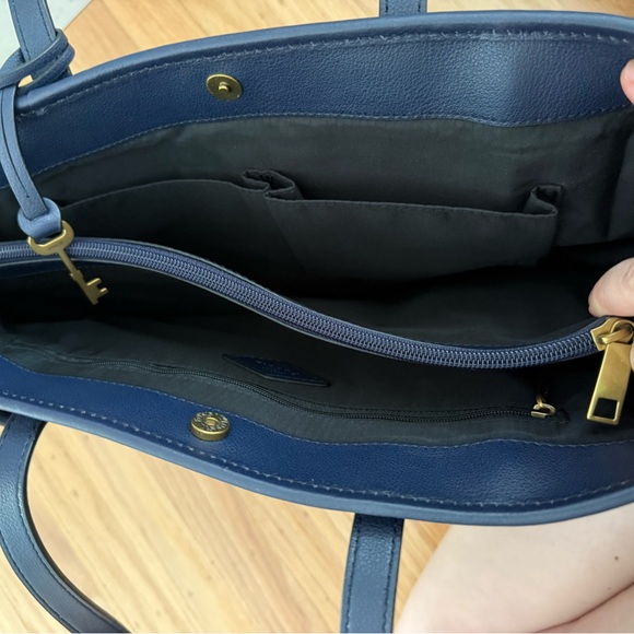 Fossil Navy Leather & Suede Tote - Picture 6 of 7